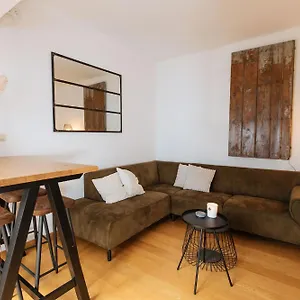 Casa Riad With Spacious Patio - Tcm Appartement Málaga